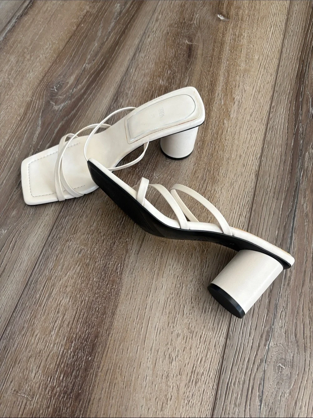 Zara elegant cream
